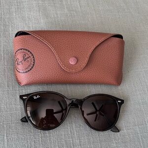 Rayban 4305 Unisex Sunglasses